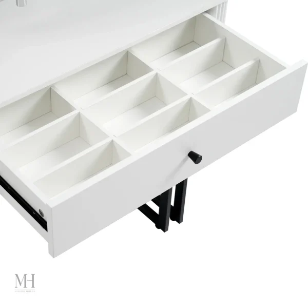 Rangement et style : coiffeuse moderne avec miroir LED
