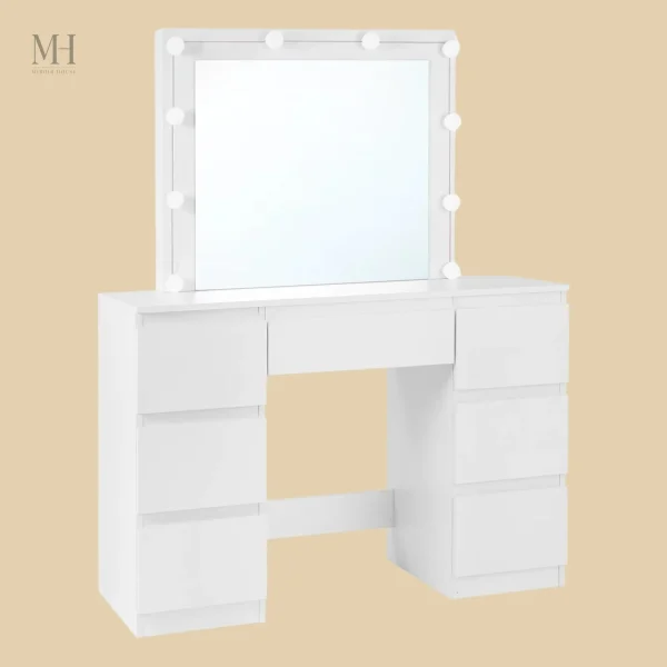 Miroir coiffeuse moderne pour un coin beauté stylé