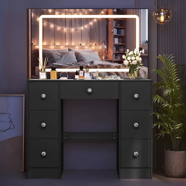Design chic et fonctionnel en noir