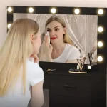 Miroir lumineux pour un maquillage parfait et soigné