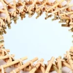 Miroir en rotin, accessoire tendance pour la maison