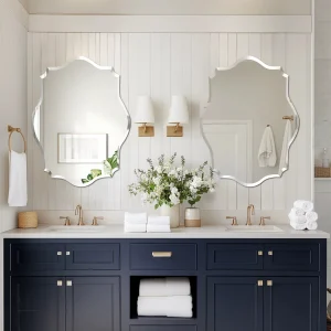 Miroir mural au style contemporain et design raffiné