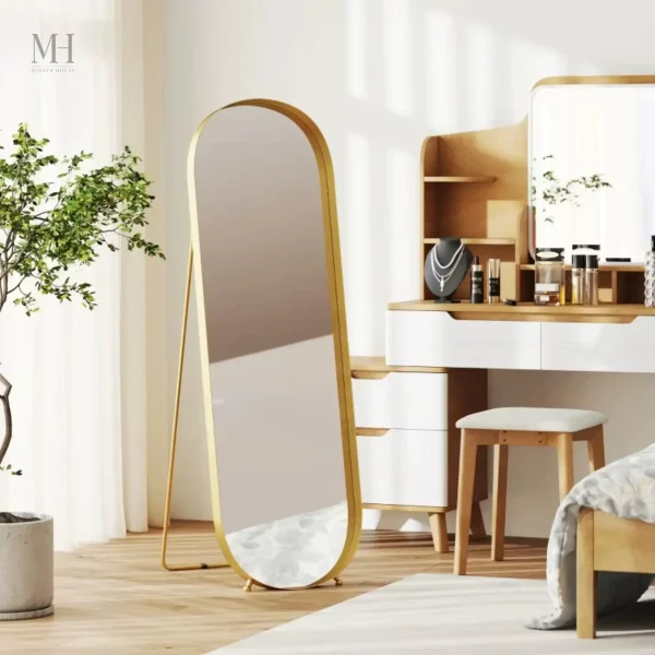 grand-miroir-or-1 Grand miroir or sur pied 160x50 cm en métal