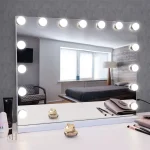 Miroir avec éclairage ajustable pour un look parfait