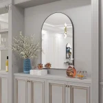 Grand miroir au look verrière, décor moderne