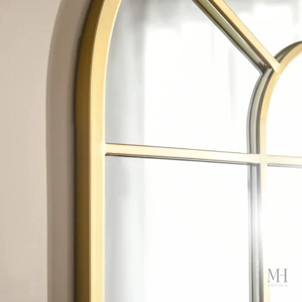 Miroir décoratif doré pour intérieur raffiné