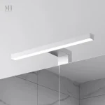 Miroir de salle de bain lumineux avec espace de rangement