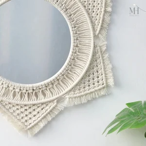Étoile en macramé avec franges, miroir mural élégant