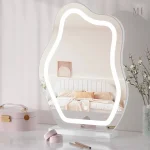 Miroir lumineux pour un make-up sans défaut