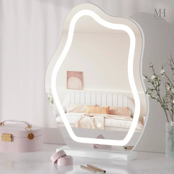 Miroir lumineux pour un make-up sans défaut