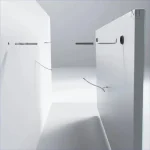 Miroir fonctionnel pour un espace de bain chaleureux et accueillant
