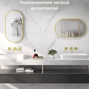 Miroir avec cadre doré pour une touche chic