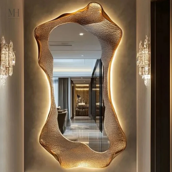 Grand miroir décoratif pour couloir avec cadre doré