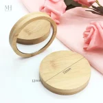 Miroir en bois authentique pour un make-up parfait