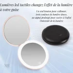 Miroir de poche noir, idéal pour des retouches faciles