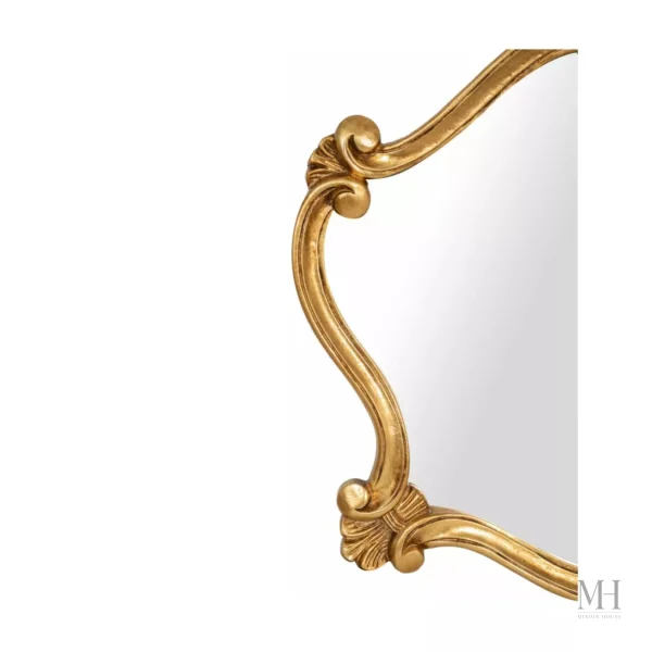 Miroir moderne au cadre baroque, ajout chic pour la maison
