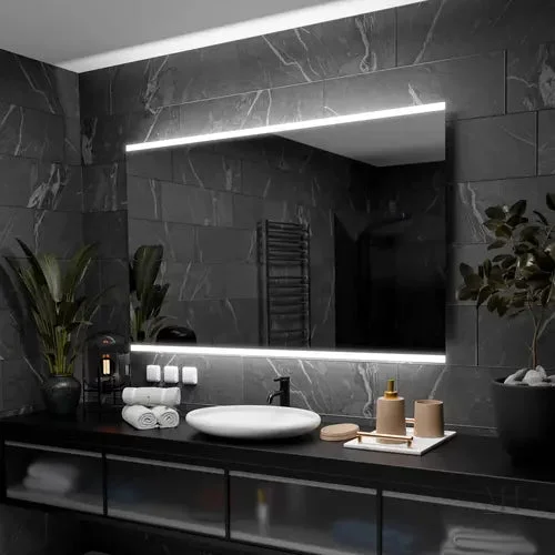 miroir-eclaire-pour-salle-de-bain-1 Miroir éclairé salle de bain pour une luminosité parfaite