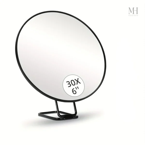 Miroir sur pied avec ventouses pour une utilisation pratique