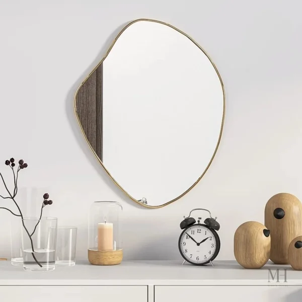 Miroir design aux formes organiques et élégantes