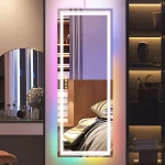 Éclairage RGB intégré dans un miroir design pour salle de bain