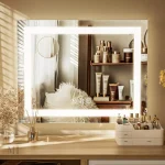 Miroir éclairé offrant une lumière parfaite pour le maquillage