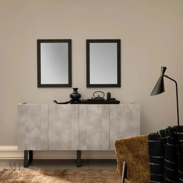 Miroir minimaliste noir, accent sobre pour votre espace
