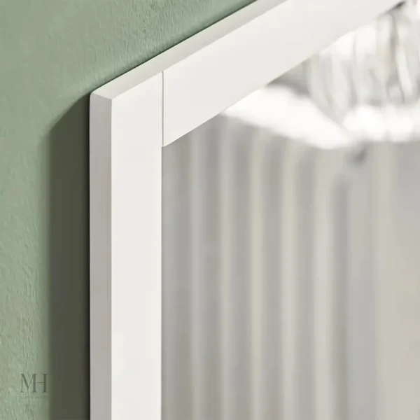 Miroir avec Cadre Bois, Touches Modernes et Épurées