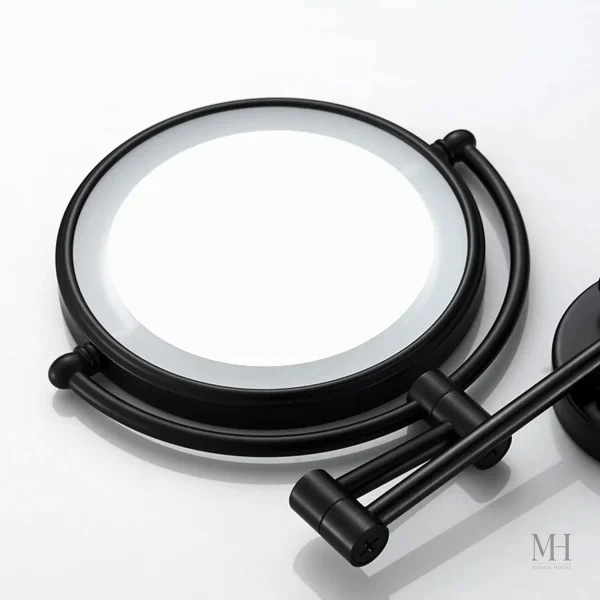 Miroir de beauté mural avec grossissement pratique