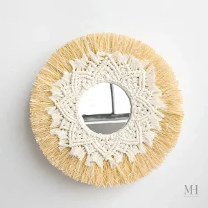Miroir en Bois avec finition macramé élégante