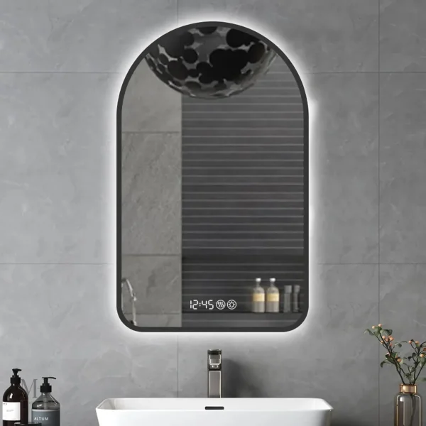 Miroir de salle de bain lumineux avec finitions soignées
