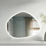 Miroir antibuée LED design organique pour salle de bains
