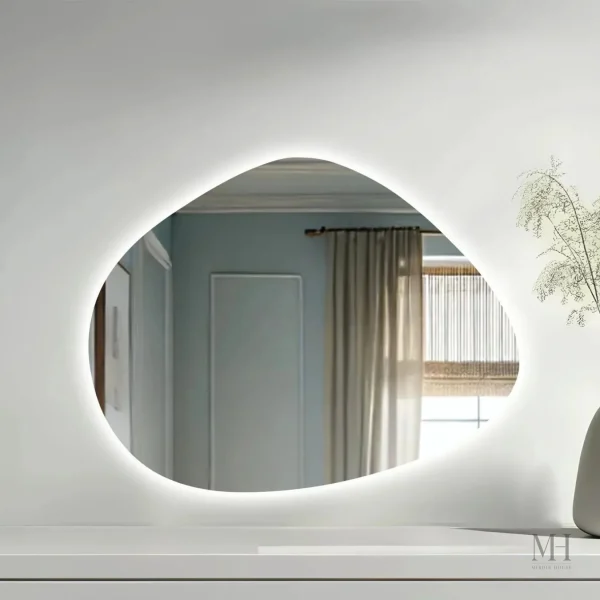 Miroir antibuée LED design organique pour salle de bains