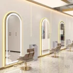 Grand miroir de coiffure avec éclairage LED intégré
