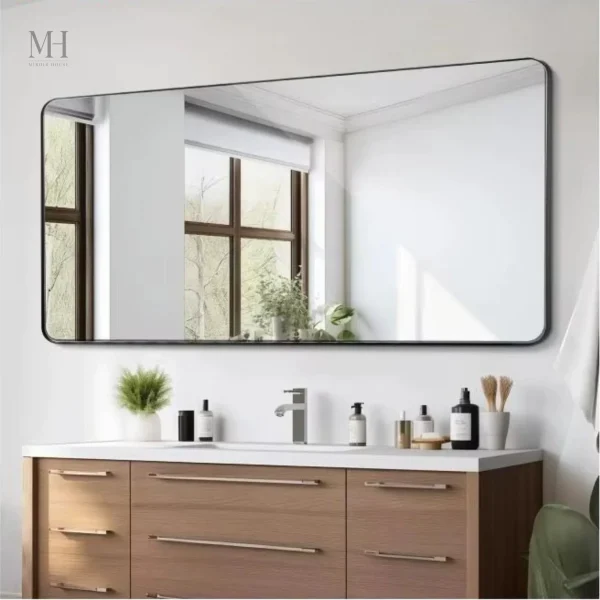 Finition de qualité, miroir simple salle de bain