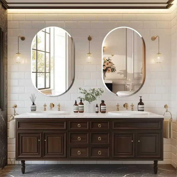 Grand Miroir pour Salle de Bain au Style Minimaliste
