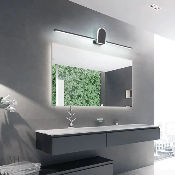 Miroir simple pour salle de bain, style sobre et efficace