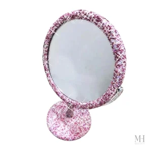 Accessoire de beauté : miroir pour un make-up réussi
