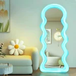 Miroir moderne à éclairage coloré pleine longueur