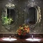 Miroir mural au style contemporain et chic