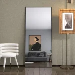Miroir sur pied pour un reflet optimal