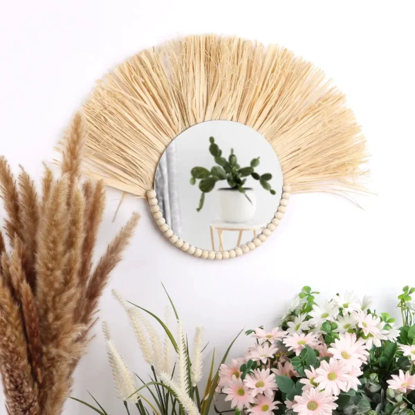 Miroir au design bohème en rotin naturel